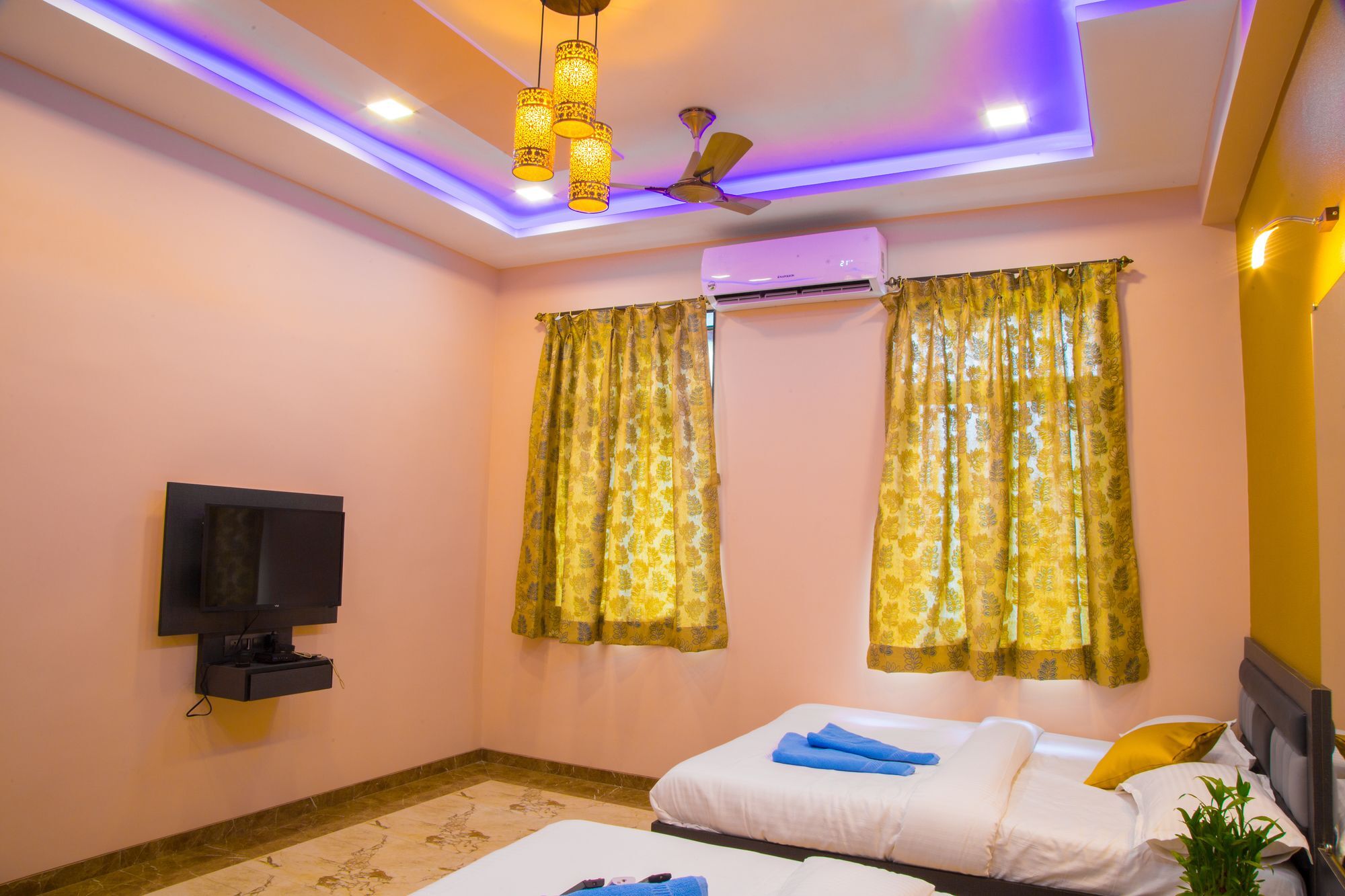Hotel Tourister Mumbai Exterior foto