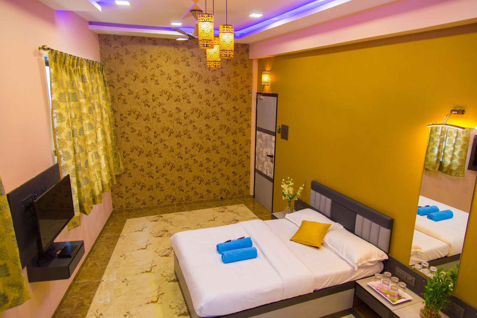 Hotel Tourister Mumbai Exterior foto